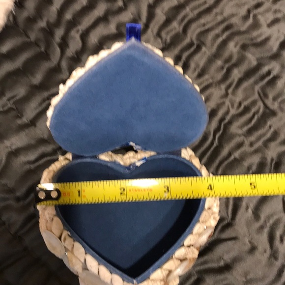 SeaShell Trinket Box - Picture 3 of 8